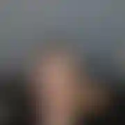 587085