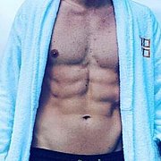 Nevender - man, 33 years, London