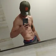 JohnyBravo