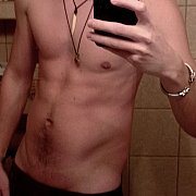 Andrzejs - mężczyzna, 32 lat, Poznań