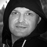 Robertde - mężczyzna, 54 lat, Stuttgart