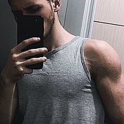 Johnybrawo20 - mężczyzna, 26 lat, Starachowice