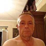 Waldek54 - mężczyzna, 62 lat, Brussels