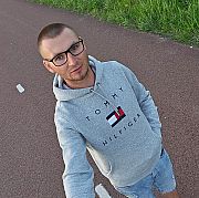 Robert62 - mężczyzna, 31 lat, Toruń