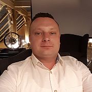 Matt8318 - чоловік, 42 років, Wrocław