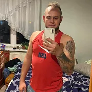 Gitarasiemaaa - mężczyzna, 29 lat, Tłuszcz