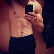 Uniwersal116 - mann, 29 Jahre, Ypres