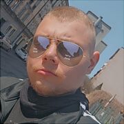 Kamil19201 - mężczyzna, 30 lat, Chorzów