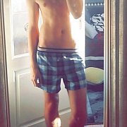 Dzeryy - mężczyzna, 27 lat, Reda