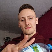 Goku12 - mężczyzna, 31 lat, Wrocław