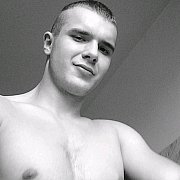 TajemniczyOn9222 - чоловік, 33 років, Gliwice