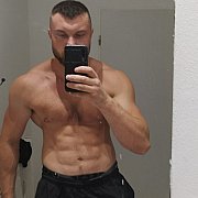 Majkel920 - mężczyzna, 32 lat, Toruń