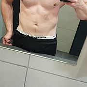 F4nny - mężczyzna, 26 lat, ---