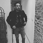 Warszwapara1 - para (mężczyzna 30 lat, kobieta 45 lat), Warszawa