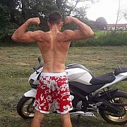 Swiezy16 - mężczyzna, 24 lat, Warszawa