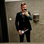 Milestone11 - muž, 42 let, Łódź