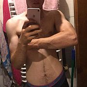 Krysti12345678 - mężczyzna, 28 lat, Poznań