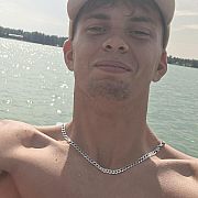 Kamhggg - mężczyzna, 25 lat, Siedlce