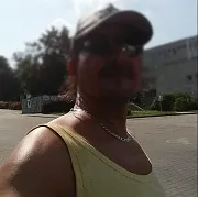 Czarny51