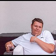 Wojtek24750 - mężczyzna, 25 lat, Poznań