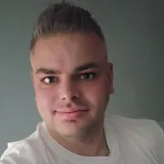 Lukaniu83