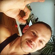 Tom32London