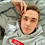 Young420 - mężczyzna, 27 lat, Warszawa