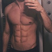 Patryyyk23 - mężczyzna, 27 lat, Warszawa