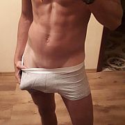 Adamkww - mężczyzna, 34 lat, Warszawa