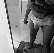 Dziki123 - mann, 36 Jahre, Warszawa