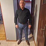 Kaki83