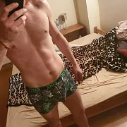 Alex6890