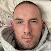 KACPERE1984 - mann, 41 Jahre, Burnley