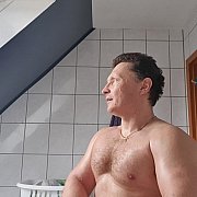 Maniek1111 - mężczyzna, 52 lat, Turek
