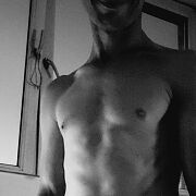 Trzydziestotrzylatek - mężczyzna, 37 lat, Łódź