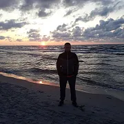 NiespokojnyOn