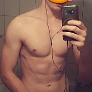Bestman - mężczyzna, 27 lat, Warszawa