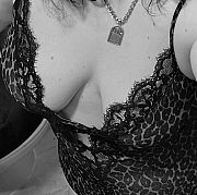 Martell - kobieta, 34 lat, Warszawa