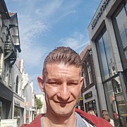 Czesio2301 - mann, 42 Jahre, Hilversum