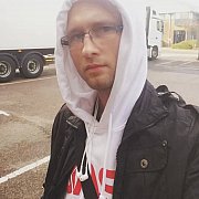 Descon - mann, 40 Jahre, London