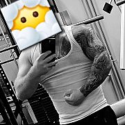 JakubJanJeremi - mężczyzna, 24 lat, Tomaszów Mazowiecki