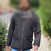 Robert898 - mężczyzna, 33 lat, Poznań