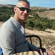 23Dfg - man, 44 years, Almelo