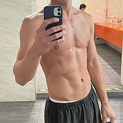 GroupAddict - чоловік, 29 років, Warszawa