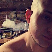 Kubusiowaty69 - mężczyzna, 28 lat, Tarnów