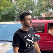 Mihnea - man, 23 years, London