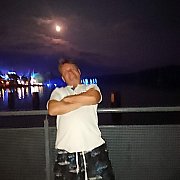 PARKAMiJ - paar (frau 47 Jahre, mann 48 Jahre), Częstochowa