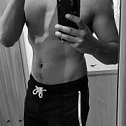 Elitesmoke - mężczyzna, 27 lat, Warszawa