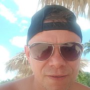 JohnDillinger - mężczyzna, 42 lat, Glasgow