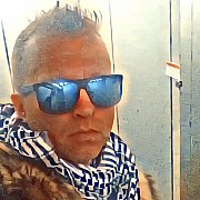 Alex1000 - mężczyzna, 45 lat, Katowice